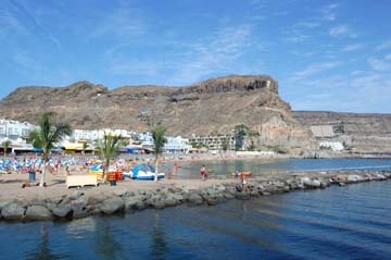 Stranden i Puerto Mogan